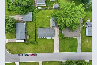 8004 Jennings Place, Merrillville, IN 46410 - Photo 17