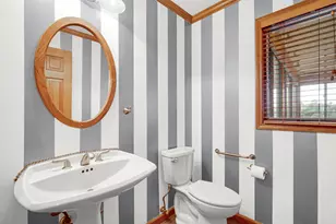 1124 Lisa Ln, Schererville, IN 46375 - Photo 15
