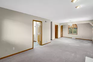 1124 Lisa Ln, Schererville, IN 46375 - Photo 19