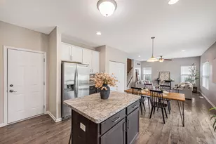 13204 Roosevelt Pl, Crown Point, IN 46307 - Photo 11
