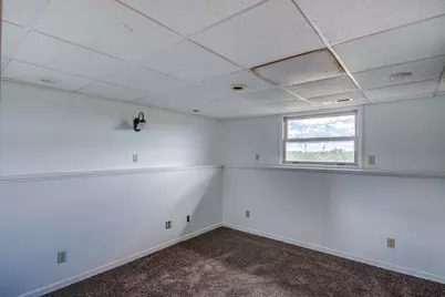 761 S 300 E, La Porte, IN 46350 - Photo 27
