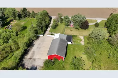 761 S 300 E, La Porte, IN 46350 - Photo 5