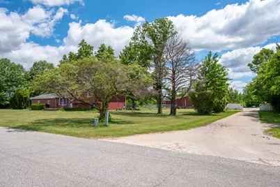 761 S 300 E, La Porte, IN 46350 - Photo 33