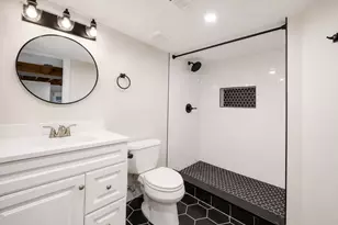 548 South St, Munster, IN 46321 - Photo 9