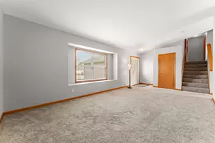 9497 Shelby Ln, Crown Point, IN 46307 - Photo 5