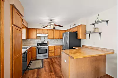 7531 E 106th Avenue, Crown Point, IN 46307 - Photo 7