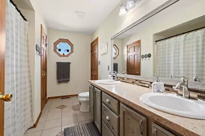 7531 E 106th Avenue, Crown Point, IN 46307 - Photo 15