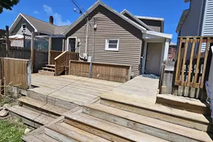 316 W 11th St, Michigan City, IN 46360 - Photo 31