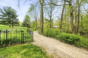 718 N Old Suman Rd, Valparaiso, IN 46383 - Photo 33