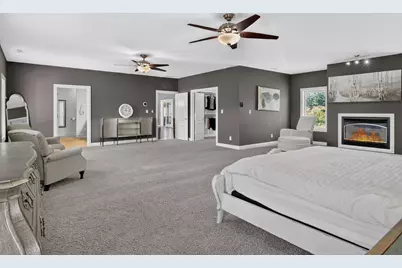 278 N 755 W, Hobart, IN 46342 - Photo 9