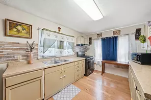 905 W 38th Ave, Hobart, IN 46342 - Photo 5