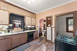 8829 Parrish Ave, Highland, IN 46322 - Photo 7