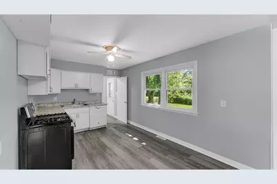 7713 Hendricks Place, Merrillville, IN 46410 - Photo 11