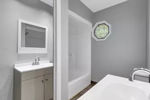 7713 Hendricks Pl, Merrillville, IN 46410 - Photo 17