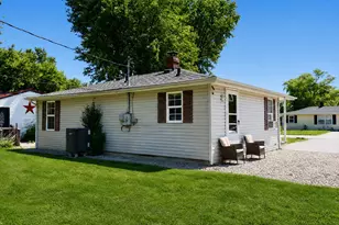 5641 N Clover W Dr, Fairland, IN 46126 - Photo 17