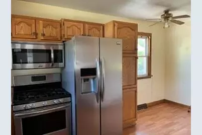 17724 Henry Street, Lansing, IL 60438 - Photo 7