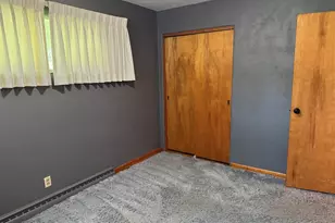 55105 Country Club Rd, South Bend, IN 46628 - Photo 9