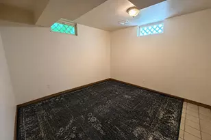 1619 W 95th Ave, Crown Point, IN 46307 - Photo 17