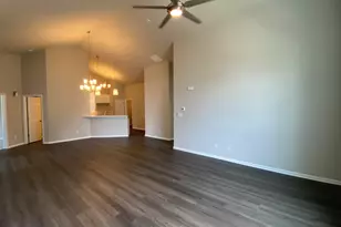 5600 Fountain Cir, Winfield, IN 46307 - Photo 19
