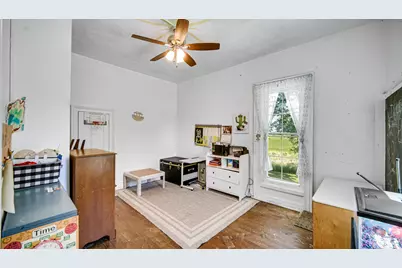 147 E 50 S, Valparaiso, IN 46383 - Photo 25