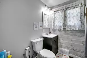 147 E 50 S, Valparaiso, IN 46383 - Photo 31