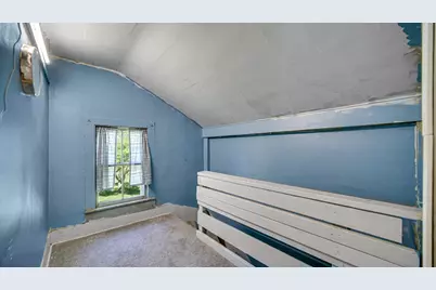 147 E 50 S, Valparaiso, IN 46383 - Photo 27