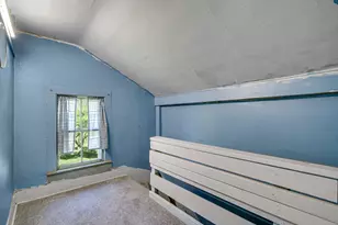 147 E 50 S, Valparaiso, IN 46383 - Photo 27