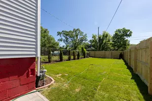 2565 Jackson St, Gary, IN 46407 - Photo 17