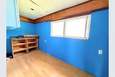 302 E Main Street, Medaryville, IN 47957 - Photo 9