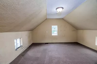205 W Railroad Street, Kentland, IN 47951 - Photo 25
