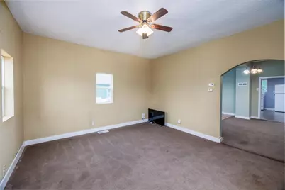 205 W Railroad Street, Kentland, IN 47951 - Photo 11