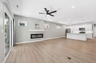 1933 W Woodglen Cir, Valparaiso, IN 46383 - Photo 5
