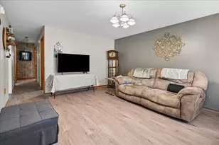 368 W 550 N, Valparaiso, IN 46385 - Photo 7