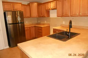 10597 Maine Dr, Crown Point, IN 46307 - Photo 7