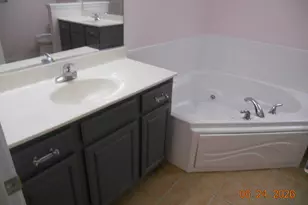 10597 Maine Dr, Crown Point, IN 46307 - Photo 11
