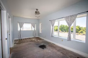 401 Fourth St, Wheeler, IN 46393 - Photo 37