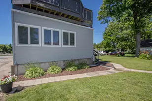 401 Fourth St, Wheeler, IN 46393 - Photo 9
