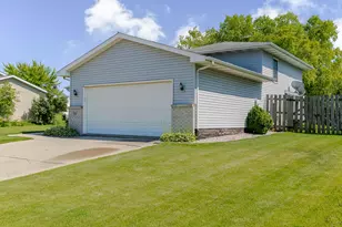 183 W 128th Ave, Crown Point, IN 46307 - Photo 3