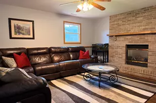 183 W 128th Ave, Crown Point, IN 46307 - Photo 13