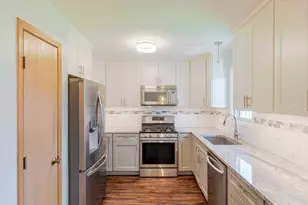 183 W 128th Ave, Crown Point, IN 46307 - Photo 9
