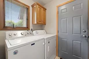 4320 Annandale Ln, Crown Point, IN 46307 - Photo 17