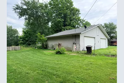 23721 Tyler Street, Shelby, IN 46377 - Photo 3