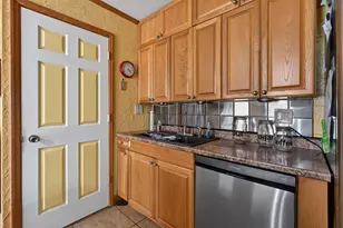 6519 Illinois Ave, Hammond, IN 46323 - Photo 11