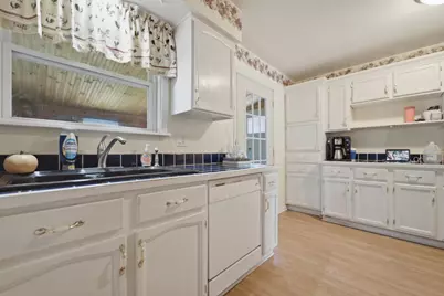 8695 Clark Place, Crown Point, IN 46307 - Photo 7