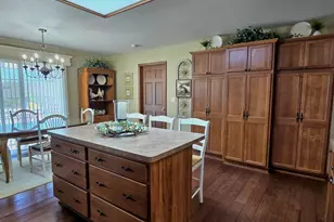 1901 Cheney Dr, Valparaiso, IN 46383 - Photo 9