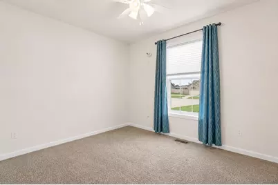 610 19th Street SE, Demotte, IN 46310 - Photo 7