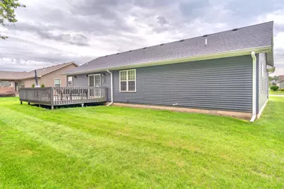 610 19th Street SE, Demotte, IN 46310 - Photo 13