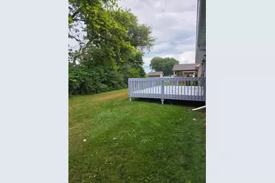 610 19th Street SE, Demotte, IN 46310 - Photo 15
