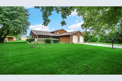 860 N 550 E, Westville, IN 46391 - Photo 3