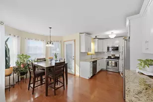1153 S Delaware St, Hobart, IN 46342 - Photo 7